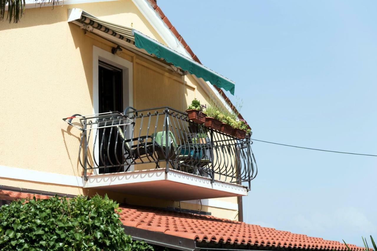 Apartments Villa Zara Lovran Exteriér fotografie