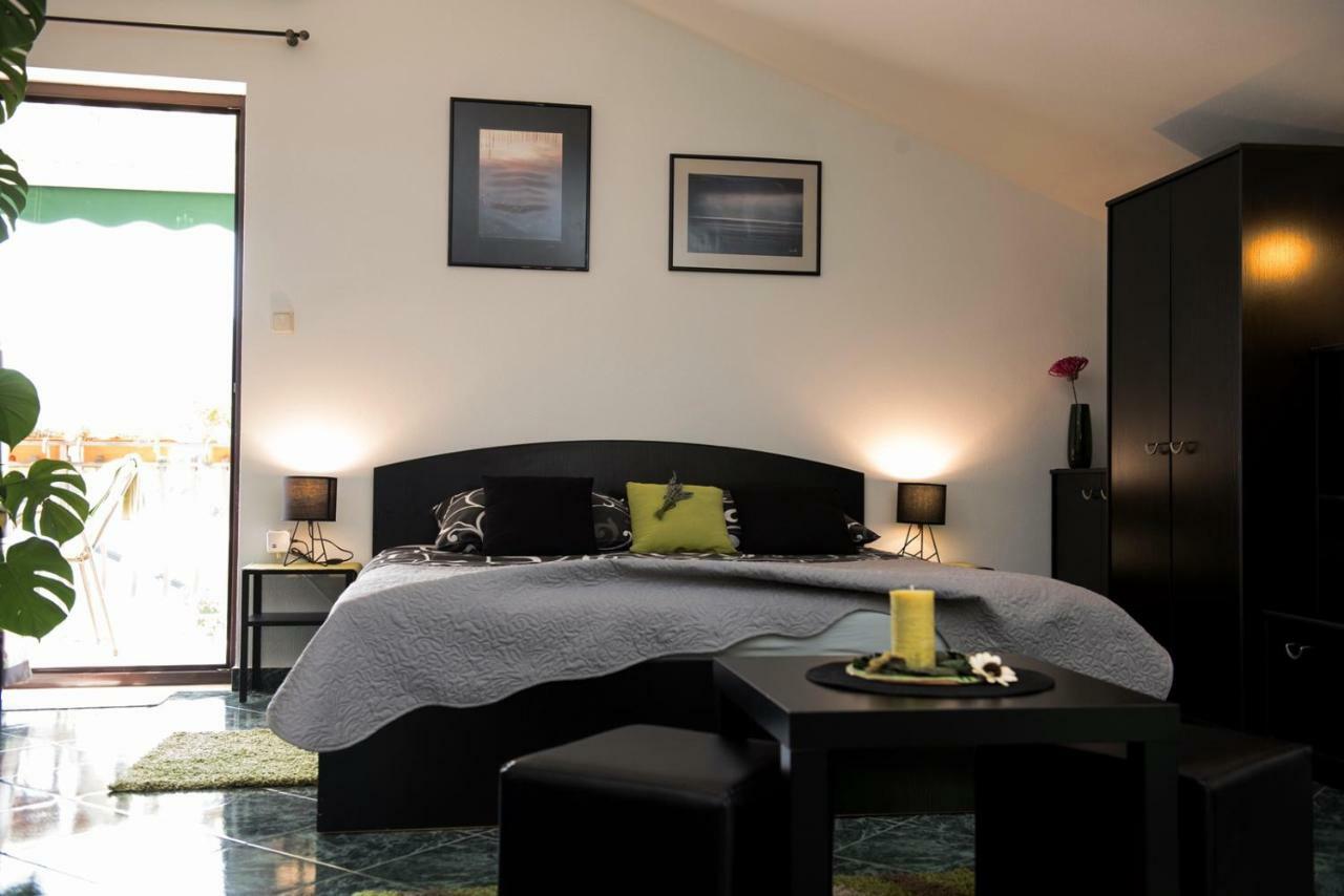 Apartments Villa Zara Lovran Exteriér fotografie