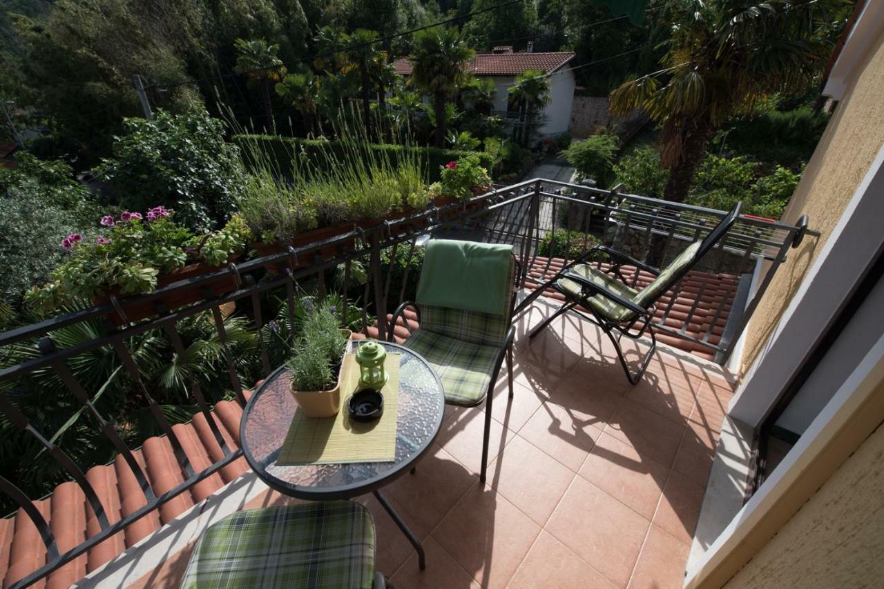 Apartments Villa Zara Lovran Exteriér fotografie